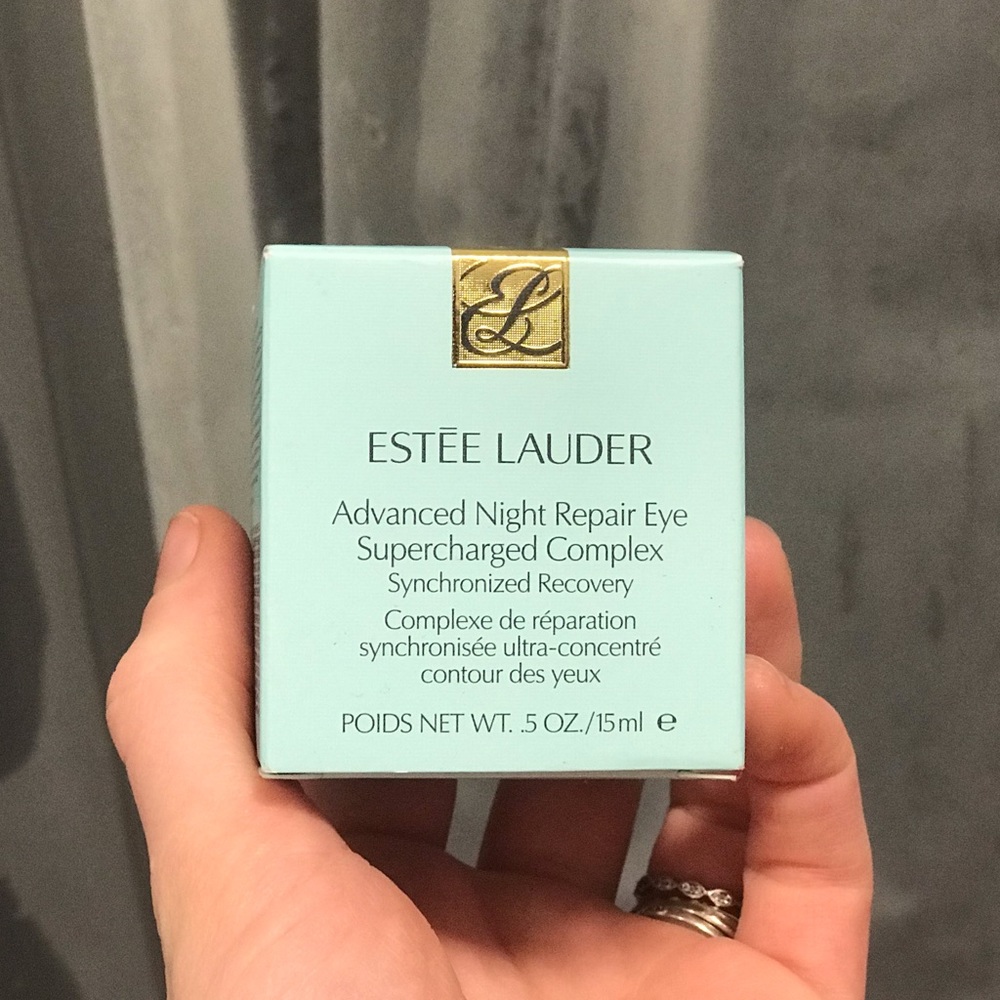 Estee launder advances night repair eye